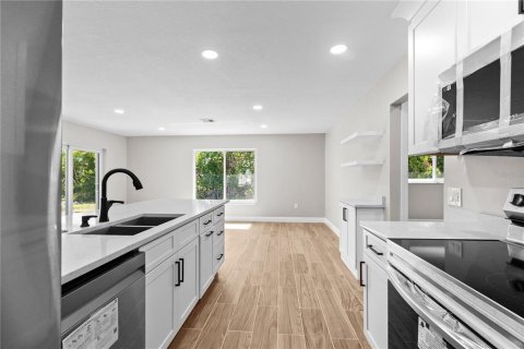 Villa ou maison à vendre à Palmetto, Floride: 3 chambres, 142.14 m2 № 2233834 - photo 19