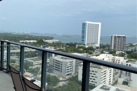 Condo in Miami, Florida, 2 bedrooms  № 2022405 - photo 27