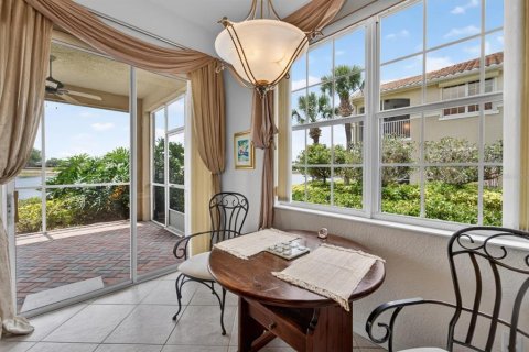 Condo in Sun City Center, Florida, 3 bedrooms  № 2203619 - photo 21