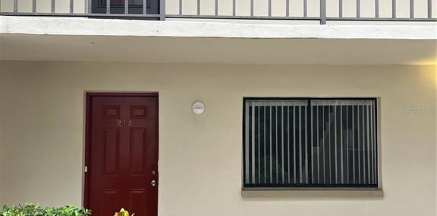 Condominio en Palm Harbor, Florida, 2 dormitorios  № 1879284