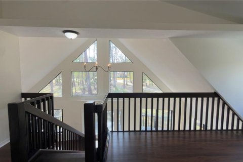 House in Wesley Chapel, Florida 3 bedrooms, 198.44 sq.m. № 2117059 - photo 11