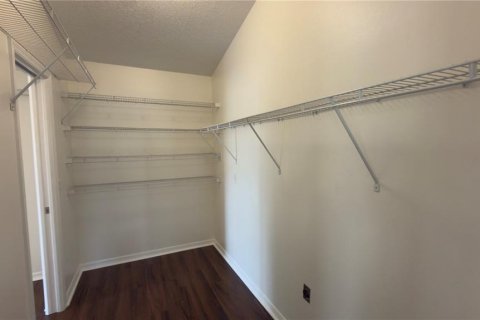 House in Wesley Chapel, Florida 3 bedrooms, 198.44 sq.m. № 2117059 - photo 19