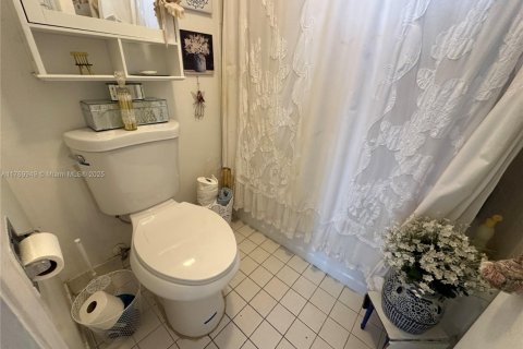 Купить кондоминиум в Майами, Флорида 2 спальни, 113.15м2, № 1867739 - фото 30