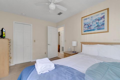 Condo in Kissimmee, Florida, 3 bedrooms  № 1637290 - photo 14