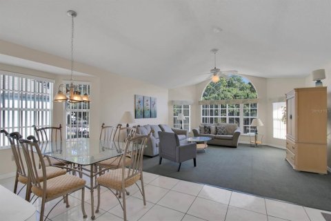 Condo in Kissimmee, Florida, 3 bedrooms  № 1637290 - photo 6