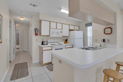 Condo in Kissimmee, Florida, 3 bedrooms  № 1637290 - photo 7