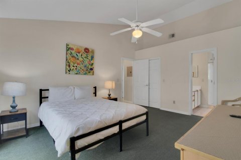 Condo in Kissimmee, Florida, 3 bedrooms  № 1637290 - photo 10