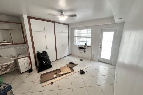 Copropriété à louer à Miami Beach, Floride: 1 chambre, 64.1 m2 № 2187872 - photo 5