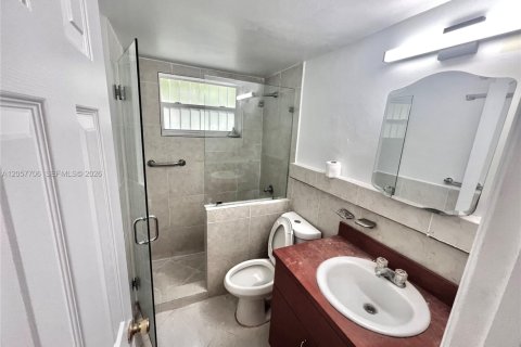 Copropriété à louer à Miami Beach, Floride: 1 chambre, 64.1 m2 № 2187872 - photo 4