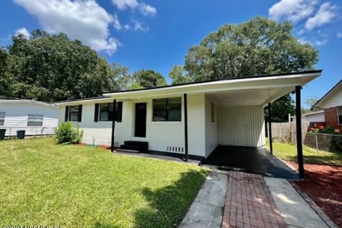 House in Jacksonville, Florida 4 bedrooms, 188.59 sq.m. № 770148 - photo 1