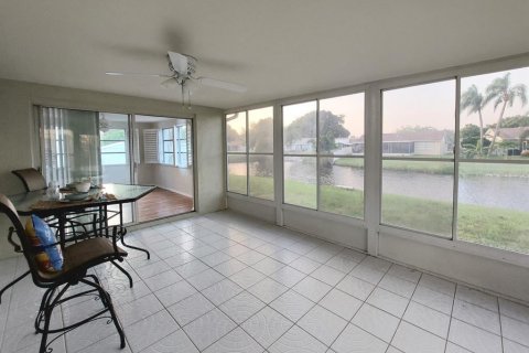 House in Holiday, Florida 2 bedrooms, 138.89 sq.m. № 2399066 - photo 18