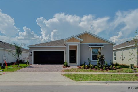 Casa en alquiler en Kissimmee, Florida, 3 dormitorios, 146.79 m2 № 1918999 - foto 1