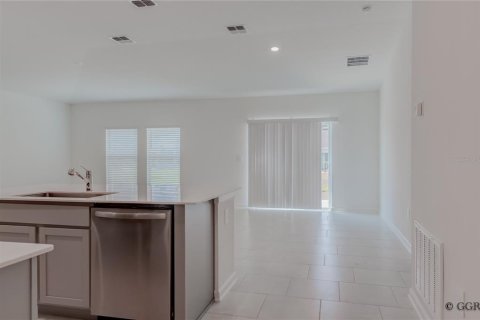Casa en alquiler en Kissimmee, Florida, 3 dormitorios, 146.79 m2 № 1918999 - foto 15