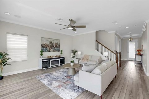 Casa en venta en Apollo Beach, Florida, 5 dormitorios, 261.06 m2 № 1871065 - foto 12