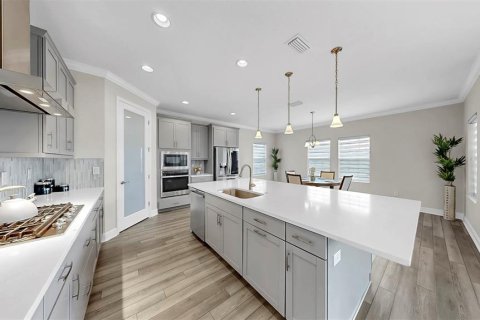 Casa en venta en Apollo Beach, Florida, 5 dormitorios, 261.06 m2 № 1871065 - foto 17