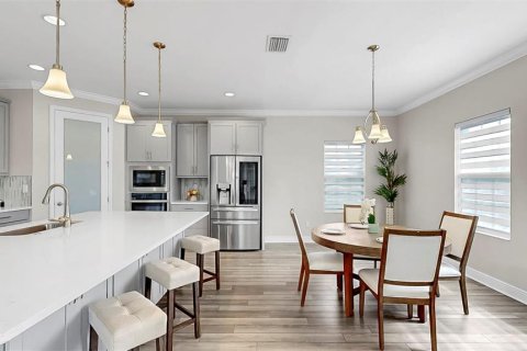 Casa en venta en Apollo Beach, Florida, 5 dormitorios, 261.06 m2 № 1871065 - foto 25