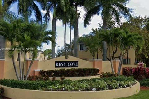 Condo in Homestead, Florida, 3 bedrooms  № 1978799 - photo 1