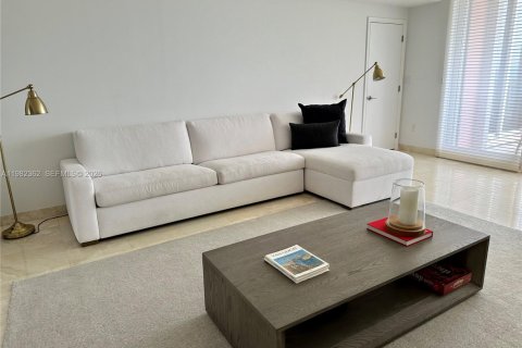 Condominio en alquiler en Key Biscayne, Florida, 3 dormitorios, 232.26 m2 № 2055512 - foto 5