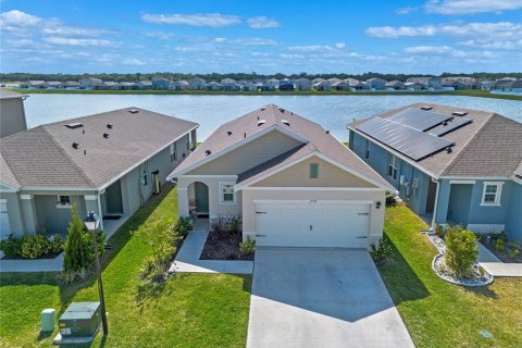 Casa en venta en Kissimmee, Florida, 3 dormitorios, 140.84 m2 № 1723516 - foto 1