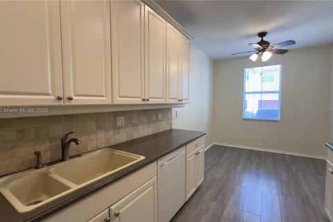 Townhouse in Jupiter, Florida 3 bedrooms, 119.84 sq.m. № 1783609 - photo 6