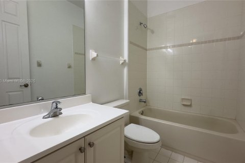 Townhouse in Jupiter, Florida 3 bedrooms, 119.84 sq.m. № 1783609 - photo 19