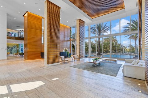 Copropriété à vendre à North Miami Beach, Floride: 3 chambres, 144.56 m2 № 2045590 - photo 3