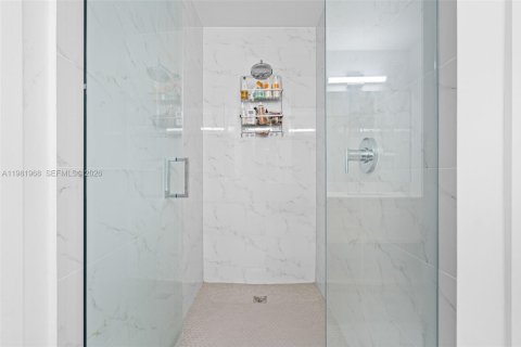 Copropriété à vendre à North Miami Beach, Floride: 3 chambres, 144.56 m2 № 2045590 - photo 22