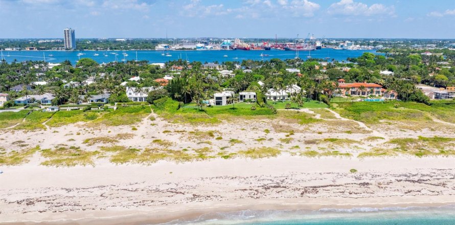 Casa en Palm Beach, Florida 7 dormitorios, 743.68 m2 № 2087672