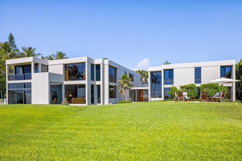 Casa en venta en Palm Beach, Florida, 7 dormitorios, 743.68 m2 № 2087672 - foto 11