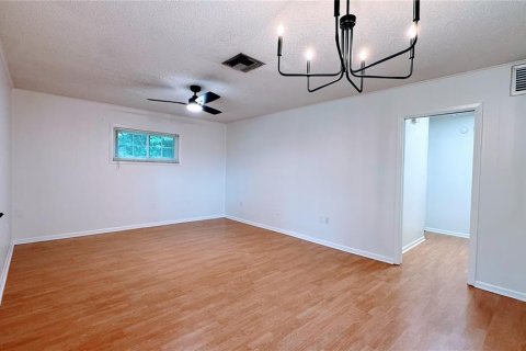 Apartamento en alquiler en Lakeland, Florida, 2 dormitorios, 97.92 m2 № 1918717 - foto 4