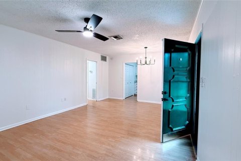 Apartamento en alquiler en Lakeland, Florida, 2 dormitorios, 97.92 m2 № 1918717 - foto 5