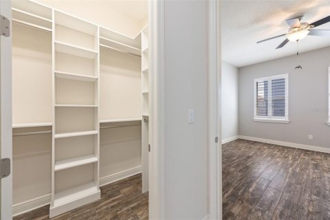 Villa ou maison à vendre à Apollo Beach, Floride: 5 chambres, 293.39 m2 № 2200820 - photo 25