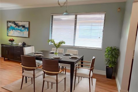 Condominio en venta en Davie, Florida, 2 dormitorios, 128.21 m2 № 1880011 - foto 6