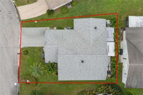 Casa en venta en Delray Beach, Florida, 2 dormitorios, 140.47 m2 № 2004948 - foto 3