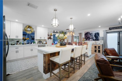 Casa en venta en Delray Beach, Florida, 2 dormitorios, 140.47 m2 № 2004948 - foto 14