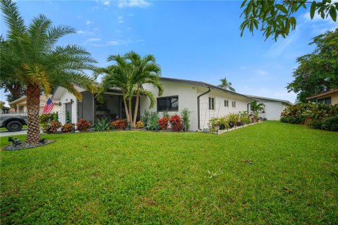 Casa en venta en Delray Beach, Florida, 2 dormitorios, 140.47 m2 № 2004948 - foto 4
