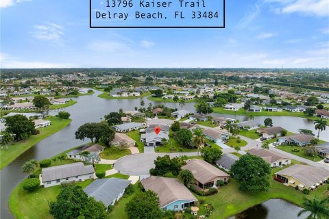 Casa en venta en Delray Beach, Florida, 2 dormitorios, 140.47 m2 № 2004948 - foto 2