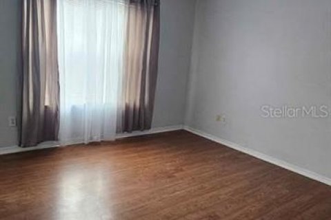 Touwnhouse à louer à Wesley Chapel, Floride: 3 chambres, 137.31 m2 № 2406703 - photo 5