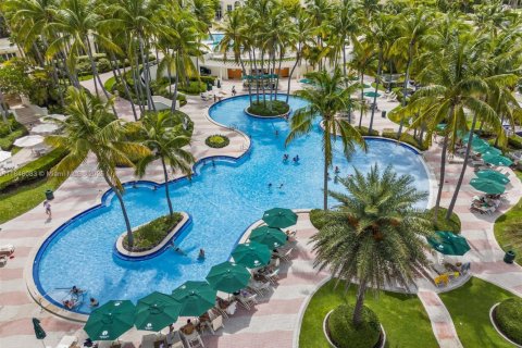 Condominio en venta en Key Biscayne, Florida, 3 dormitorios, 145.86 m2 № 1849298 - foto 2