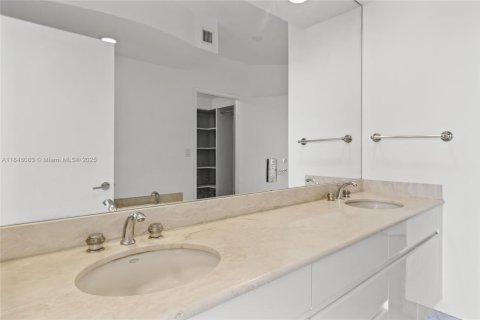 Condominio en venta en Key Biscayne, Florida, 3 dormitorios, 145.86 m2 № 1849298 - foto 15