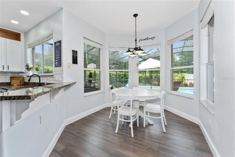 House in Orlando, Florida 4 bedrooms, 276.57 sq.m. № 1822544 - photo 17