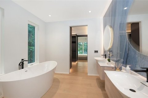 Casa en venta en Longboat Key, Florida, 5 dormitorios, 354.42 m2 № 1624648 - foto 22