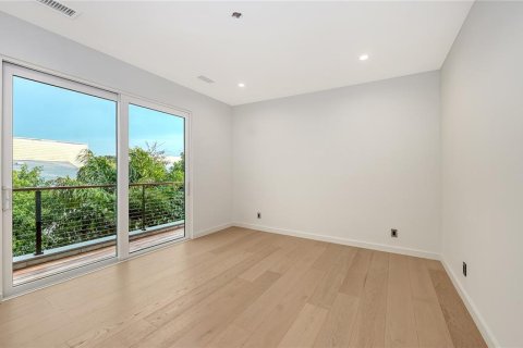Casa en venta en Longboat Key, Florida, 5 dormitorios, 354.42 m2 № 1624648 - foto 28