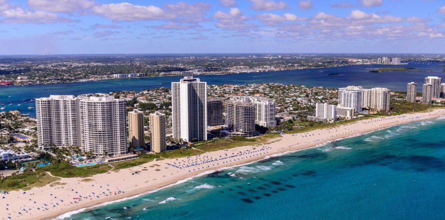 Condo in Riviera Beach, Florida, 1 bedroom № 1098926