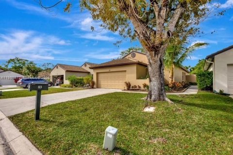 Villa ou maison à louer à Palm Beach Gardens, Floride: 3 chambres, 122.63 m2 № 1996659 - photo 2