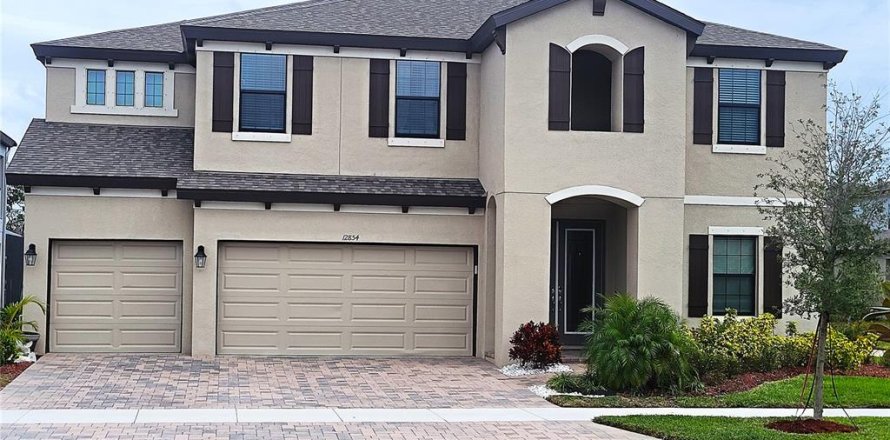 Casa en Riverview, Florida 6 dormitorios, 448.81 m2 № 2232409
