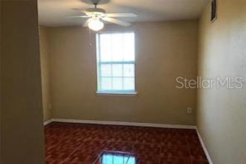 Copropriété à louer à Orlando, Floride: 2 chambres, 97.92 m2 № 2408238 - photo 9
