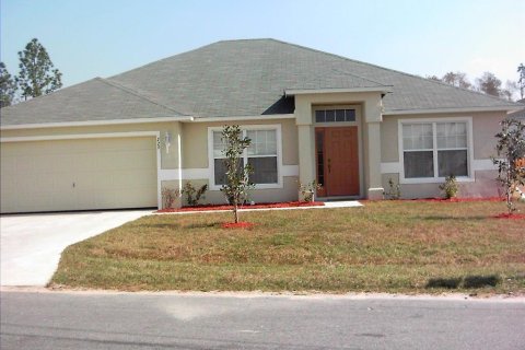 Villa ou maison à Kissimmee, Floride 3 chambres, 169.55 m2 № 2416541