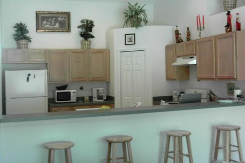 Villa ou maison à vendre à Kissimmee, Floride: 3 chambres, 169.55 m2 № 2416541 - photo 2