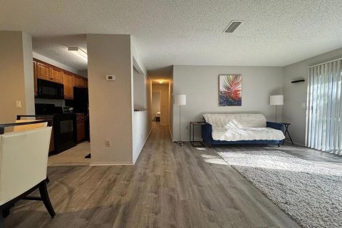 Copropriété à louer à Gainesville, Floride: 2 chambres, 88.26 m2 № 2437278 - photo 2